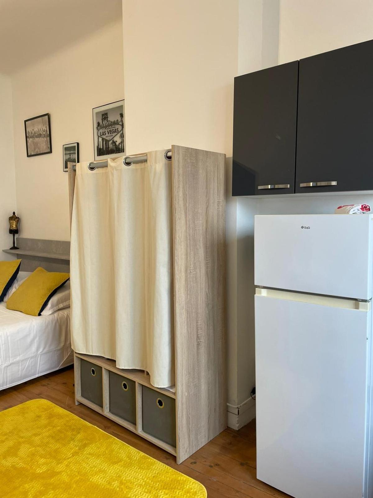 Le Petit Republicain Apartamento Le Péage-de-Roussillon Exterior foto